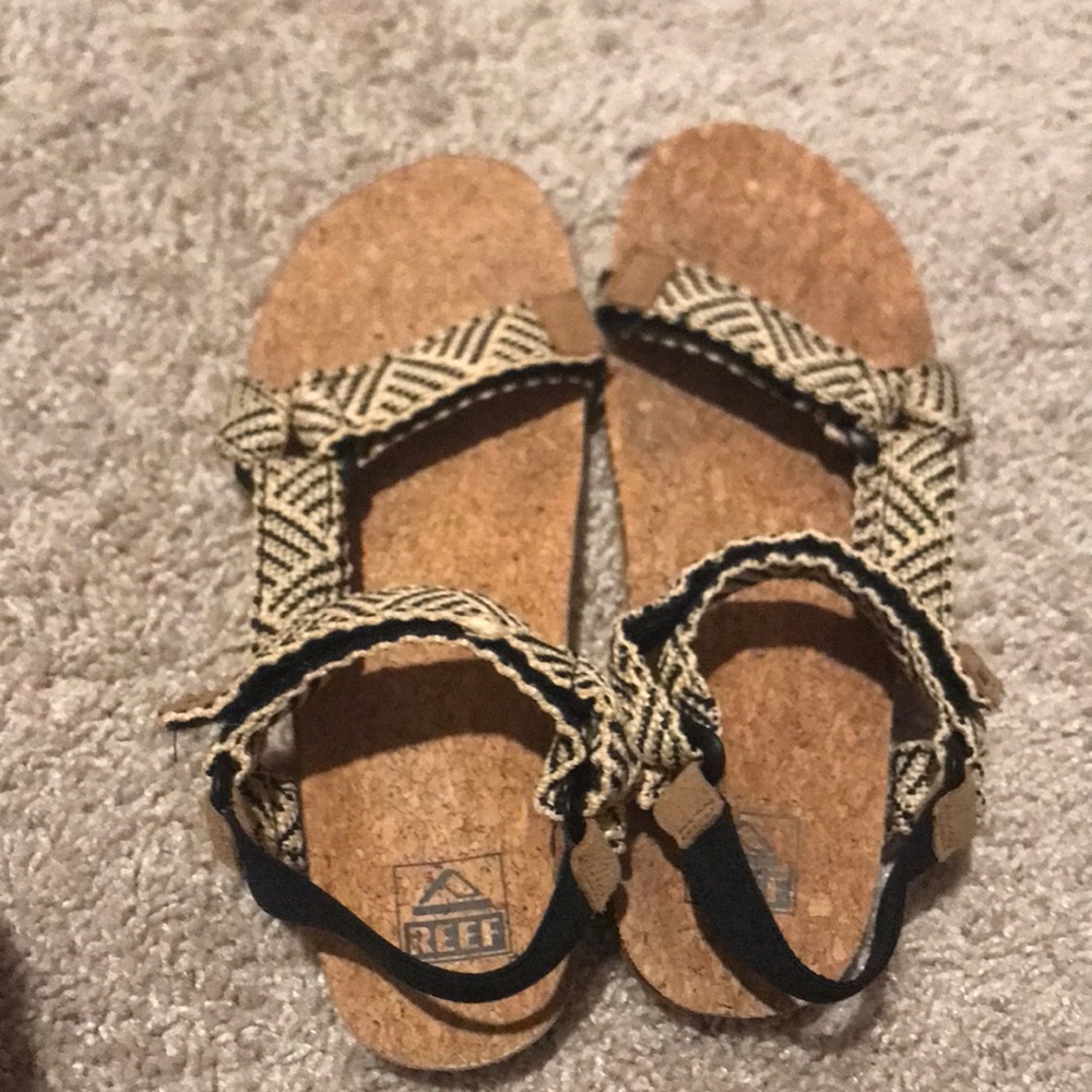 NWOT reef sandals